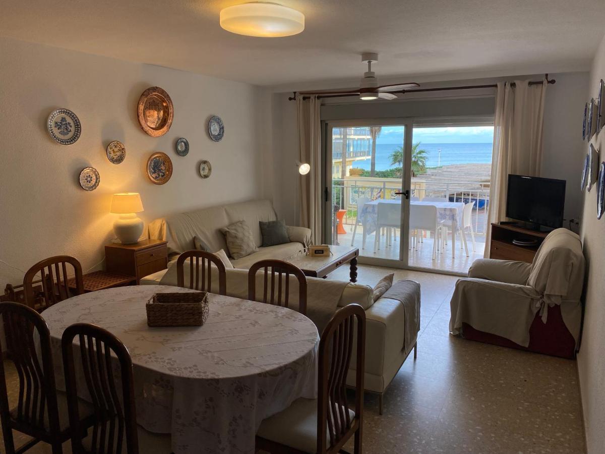 Large Apartment With Sea Views Суэка Экстерьер фото